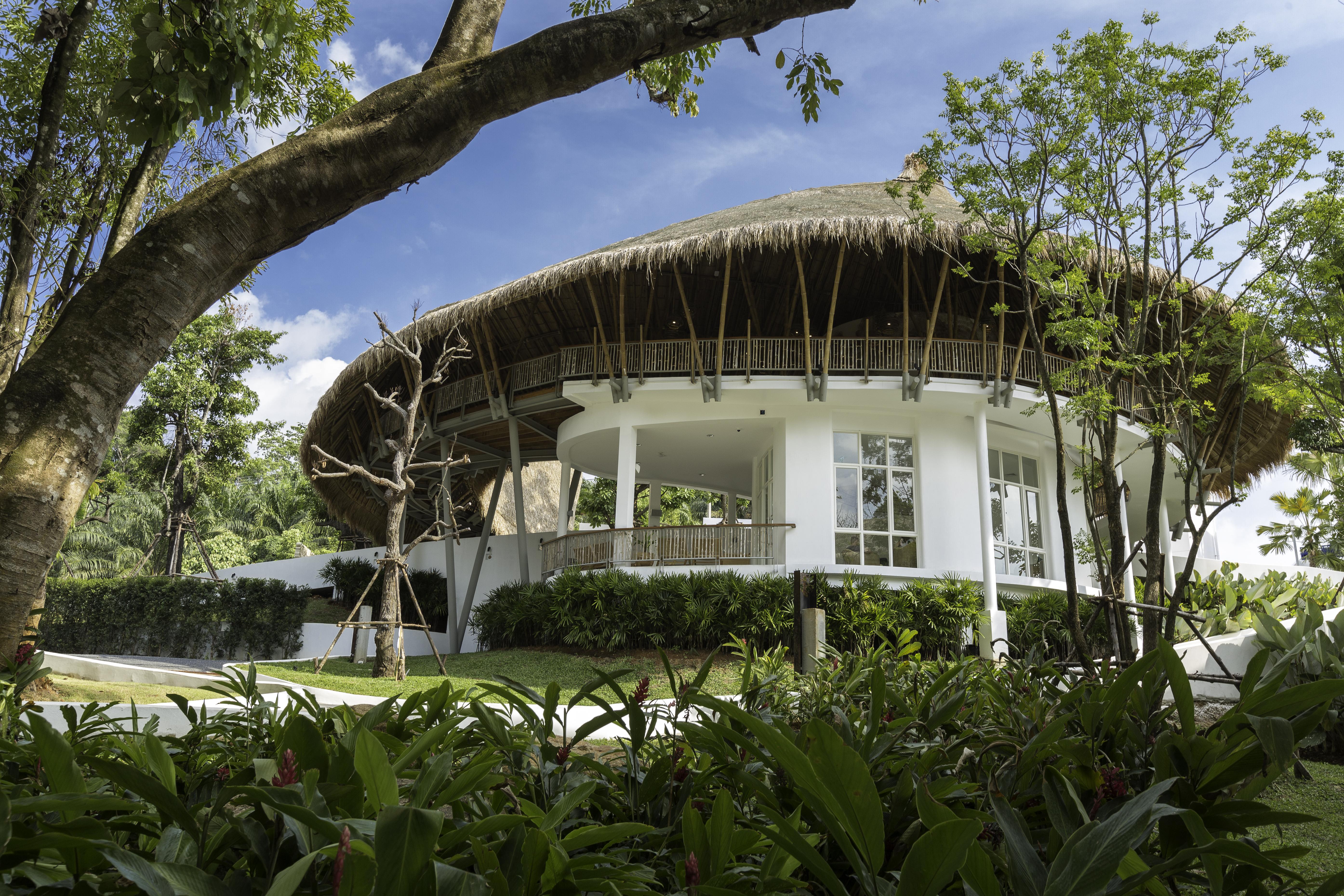 Eden Beach Khaolak Resort And Spa A Lopesan Collection Hotel - Sha Extra Plus Khao Lak Exterior foto The "Mushroom"
